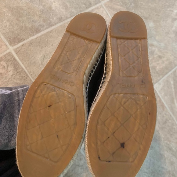 CHANEL ESPADRILLES Lambskin Leather Black size 37 - Picture 2 of 6
